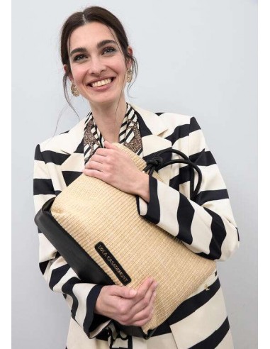 Bolso tipo capazo efecto rafia con asas de mano...