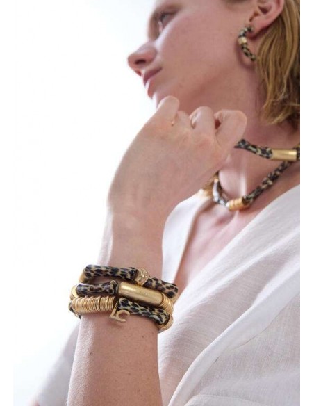 Pack de pulseras elásticas efecto bambú animal print de LOLA CASADEMUNT