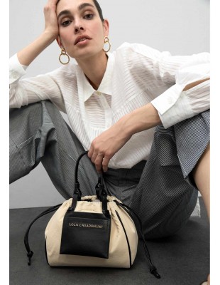 Mini bolso shopper nylon y PU asa ajustable · Lola Casademunt