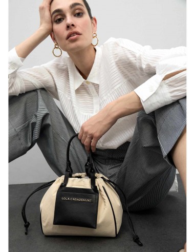 Mini bolso shopper nylon y PU asa ajustable · Lola Casademunt