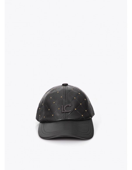 Gorra pespunteada con mini tachas Lola Casademunt en negro