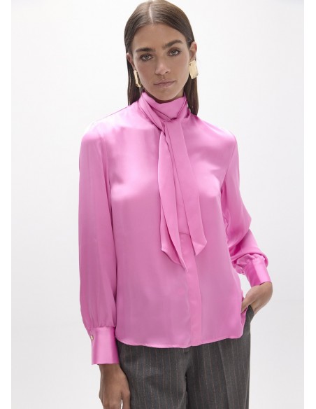 Camisa fluida rosa con lazada Lola Casademunt, imagen 5