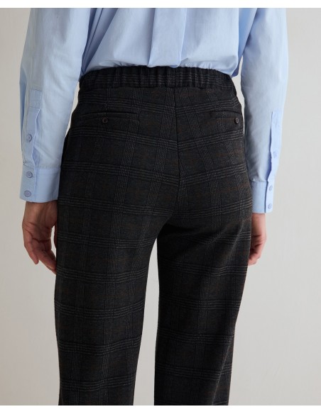 Pantalón recto de punto a cuadros Yerse gris oscuro