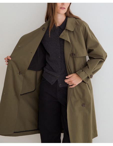Gabardina midi cruzada de algodón Yerse verde caqui