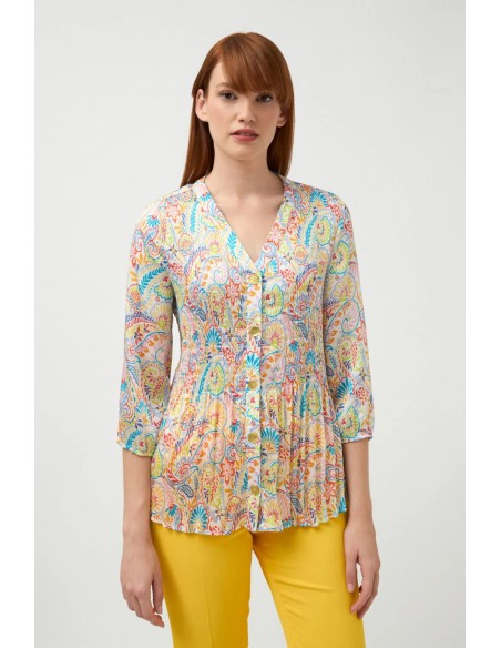 Camisa Jazmín Natural – Blusa plisada con estampado paisley y tejido fluido