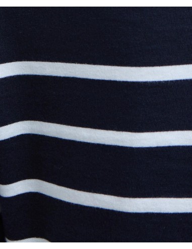 Barbour Bradley Top - detalle del tejido y el estampado a rayas horizontales.