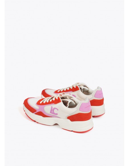 Zapatillas Deportivas Lola Casademunt con Suela Running y Tejidos Combinados