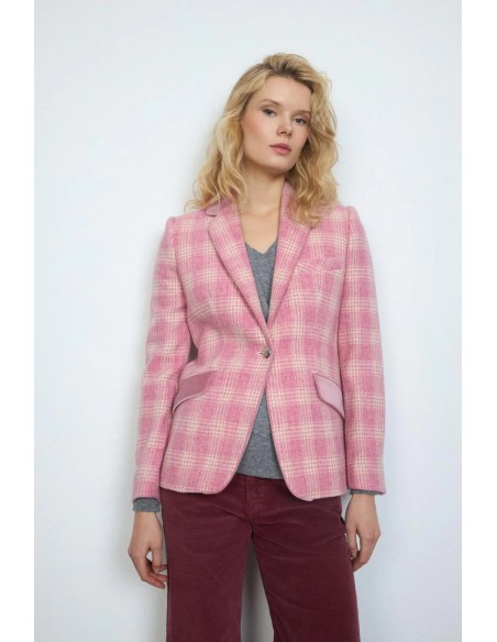 Americana de cuadros Legio – Entallada en lana rosa de Tinta y Bariloche