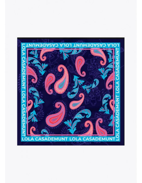 Pañuelo paisley azul – Lola Casademunt Pañuelo paisley azul – Lola Casademunt