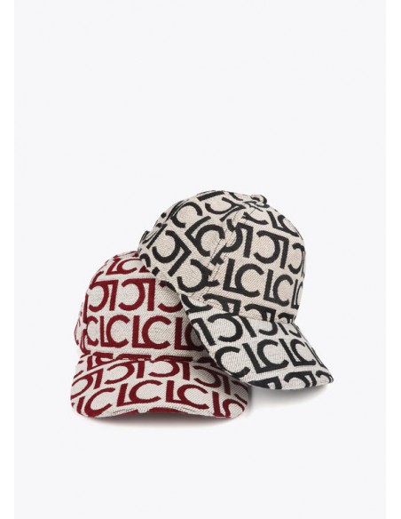 Visera con logo Lola Casademunt en negro y rojo