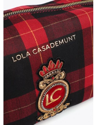 Neceser de cuadros rojo y negro Lola Casademunt 2