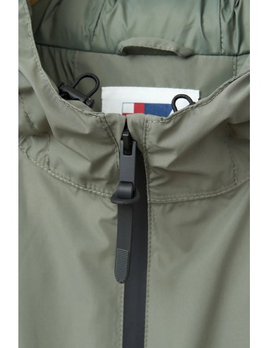 Abrigo impermeable mujer entallado con pluma sintética - Batela