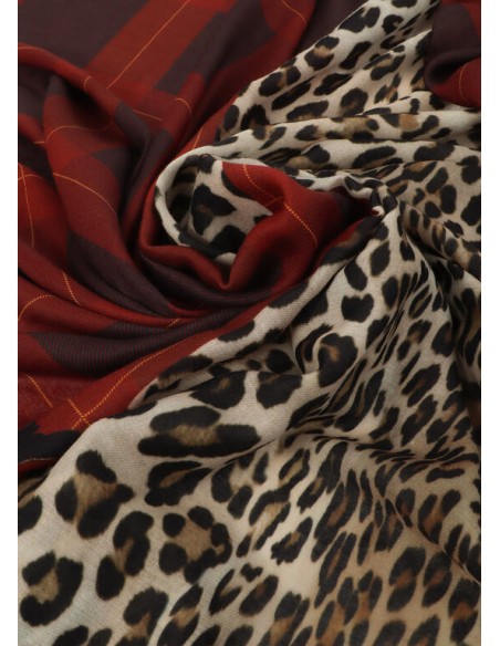 Fular Lola Casademunt Animal Print y Tartán con Escudo