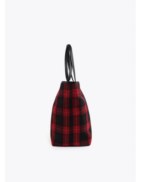 Bolso shopper de cuadros con parche escudo – Lola Casademunt - vista de perfil