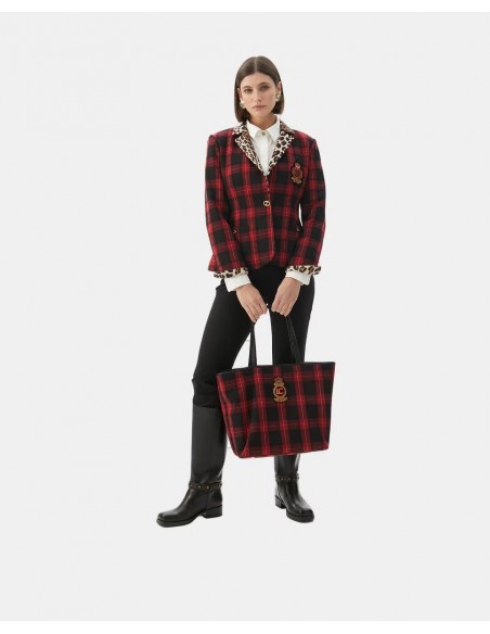 Bolso shopper de cuadros con parche escudo – Lola Casademunt