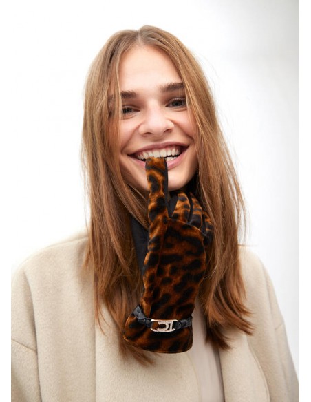 Guante efecto piel con pulsera logo ovalado - Lola Casademunt