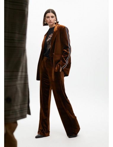 Camiseta negra con tigre bordado en pedrería - Lola Casademunt