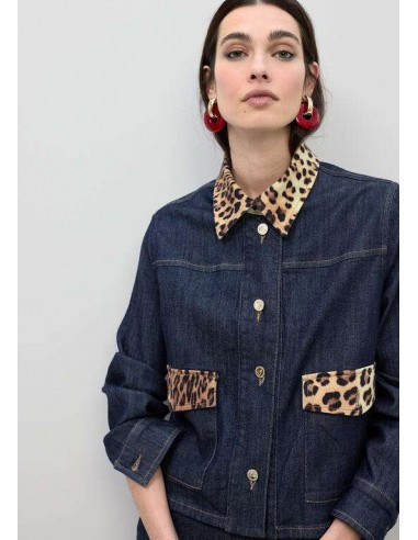 Cazadora Denim Corta con Cuello Leopardo – Lola Casademunt