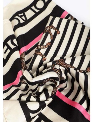 Pañuelo Satinado Estampado Rayas y Leopardo – Lola Casademunt - pañuelo doblado en 4 partes 2