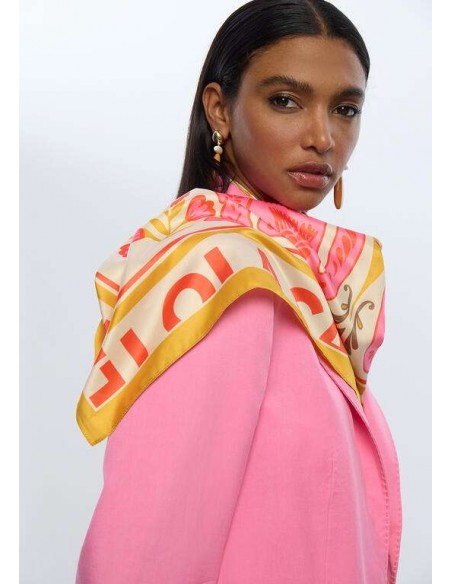 Pañuelo Satinado con Flores y Tigres – Lola Casademunt