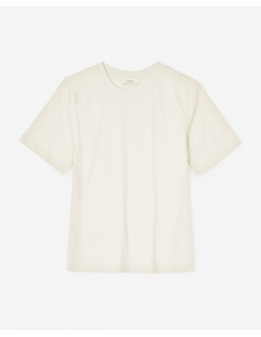 Camiseta de algodón orgánico cuello redondo – Yerse - color crudo - vista en plano
