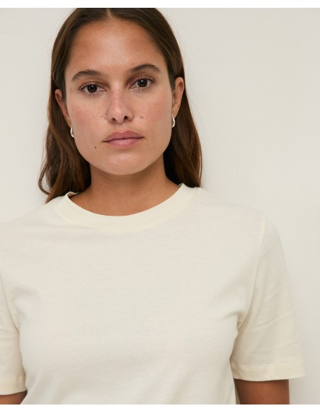 Camiseta de algodón orgánico cuello redondo – Yerse - color crudo
