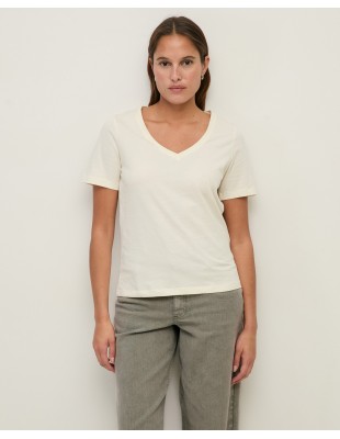 Camiseta de Algodón Orgánico Cuello Pico – Yerse - color crudo