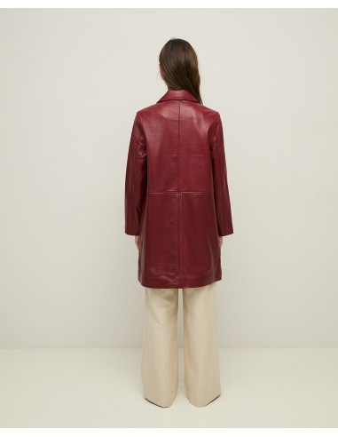 Chaqueta Larga de Piel Napa – Yerse - color burdeos - vista posterior