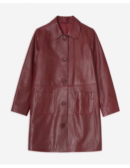 Chaqueta Larga de Piel Napa – Yerse - color burdeos - vista en plano