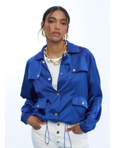 Chaqueta bomber fluida azul klein con bolsillos