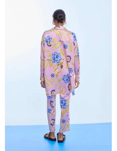 Camisa satinada oversize de flores Lola Casademunt - vista posterior