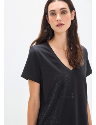 Camiseta negra de cuello pico con animal en strass para mujer 2